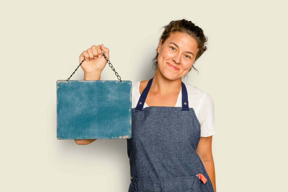 Functional Style: The Rise of Custom Totebags and Aprons