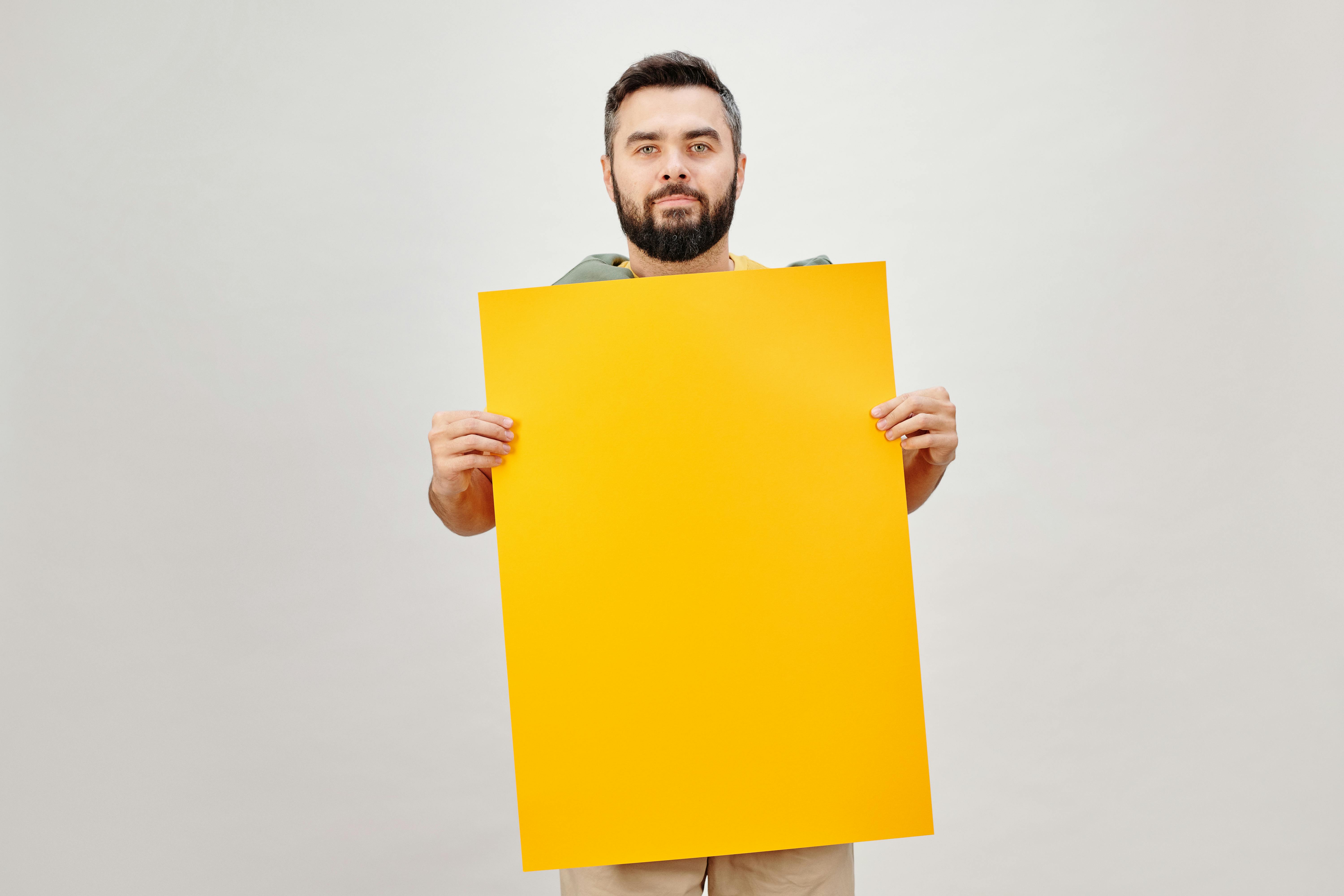 Pop-Up Shop Success with Custom Banners and Roll-Ups